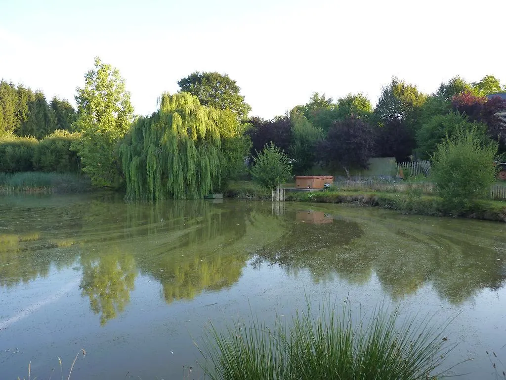 Chambres D'Hotes - Domaine De La Grangeotte Labesserette 0*,