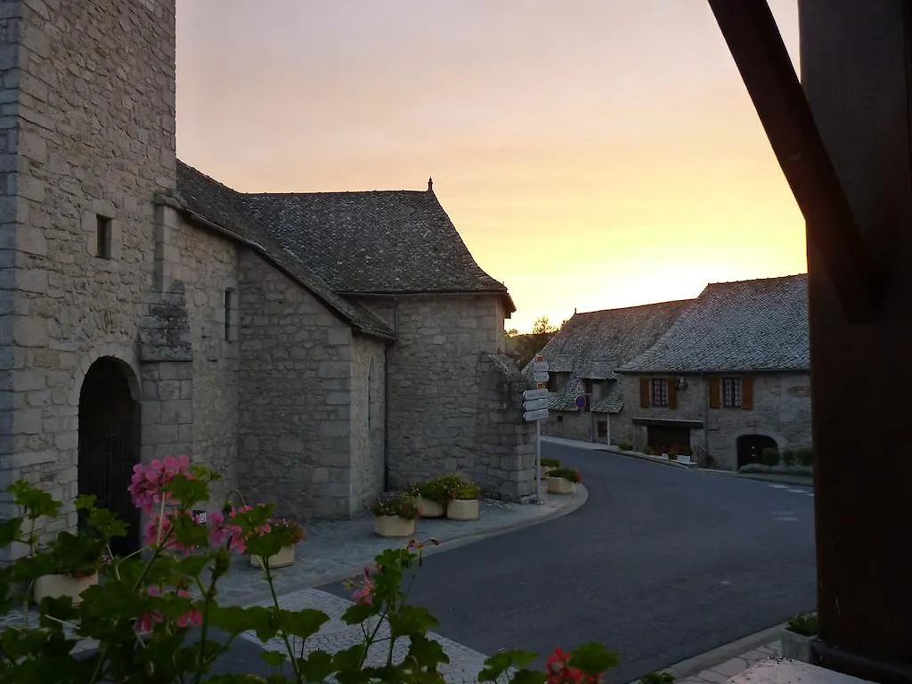Bed & Breakfast Chambres D'Hotes - Domaine De La Grangeotte Labesserette France