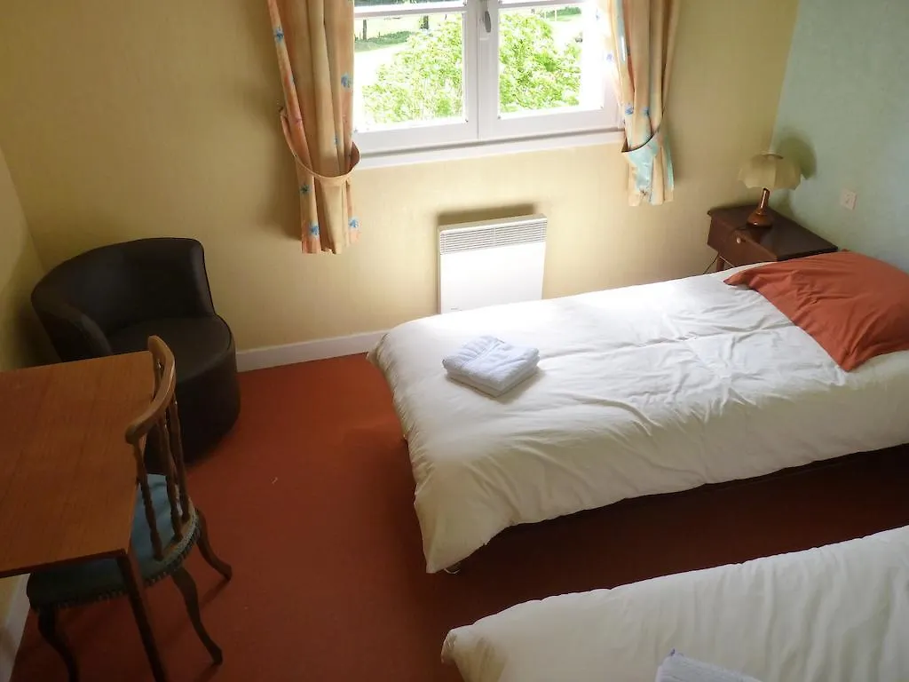Chambres D'Hotes - Domaine De La Grangeotte Labesserette Bed & Breakfast