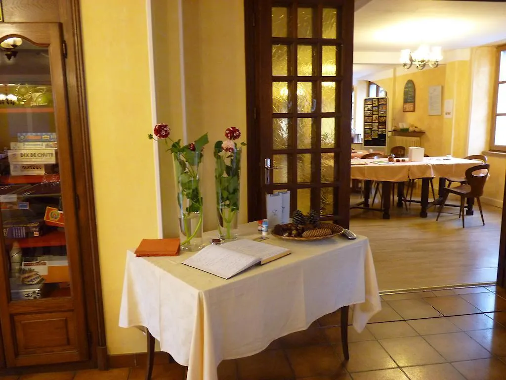 Bed & Breakfast Chambres D'Hotes - Domaine De La Grangeotte Labesserette
